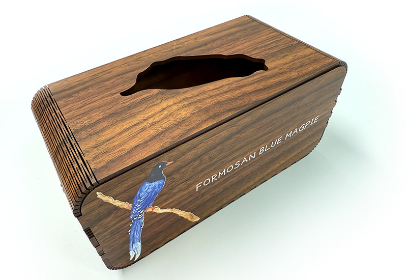 台灣藍鵲面紙盒